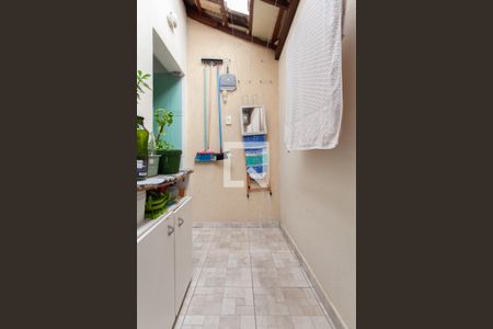 Casa à venda com 64m², 2 quartos e 1 vaga Casa à venda com 64m², 2 quartos e 1 vagaÁrea de Serviço