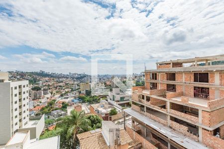 Sala de apartamento à venda com 1 quarto, 60m² em Santa Lúcia, Belo Horizonte