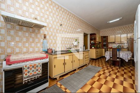 Casa à venda com 380m², 3 quartos e 3 vagasCozinha