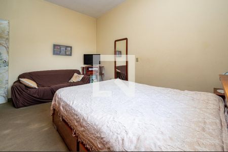 Casa à venda com 380m², 3 quartos e 3 vagasQuarto 2