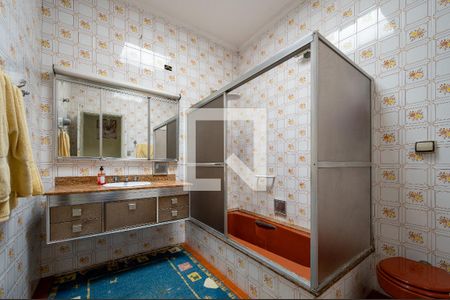 Casa à venda com 380m², 3 quartos e 3 vagasBanheiro