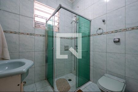 Casa à venda com 380m², 3 quartos e 3 vagasBanheiro da Suíte