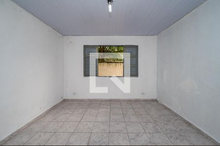 Quarto 1 de casa para alugar com 2 quartos, 65m² em Jardim Oriental, São Paulo