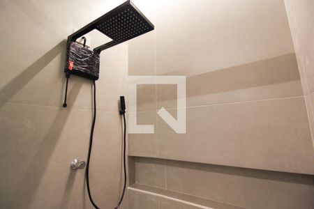 Banheiro da Suíte de apartamento para alugar com 1 quarto, 50m² em Itaim Bibi, São Paulo
