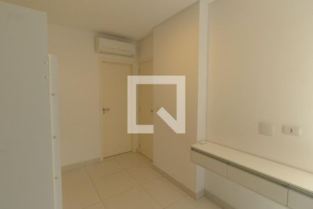 Apartamento para alugar com 176m², 4 quartos e 4 vagasQuarto 2 - Suíte