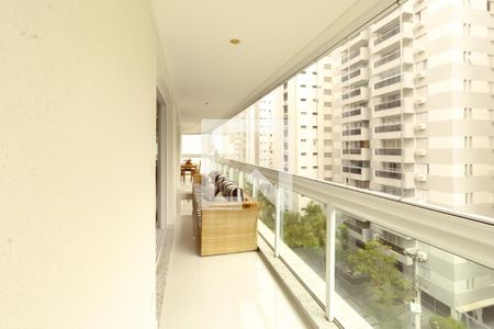 Apartamento para alugar com 176m², 4 quartos e 4 vagasVaranda da Sala