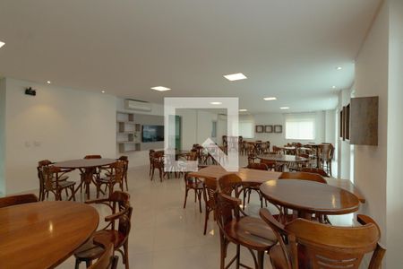 Apartamento para alugar com 176m², 4 quartos e 4 vagasÁrea comum - Salão de festas