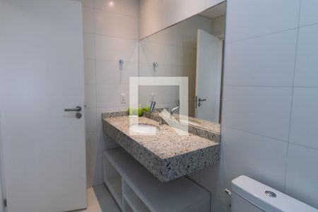 Apartamento para alugar com 176m², 4 quartos e 4 vagasBanheiro da Suíte 2