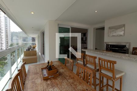 Apartamento para alugar com 176m², 4 quartos e 4 vagasVaranda Gourmet