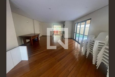Apartamento à venda com 2 quartos, 55m² em Moema, São Paulo