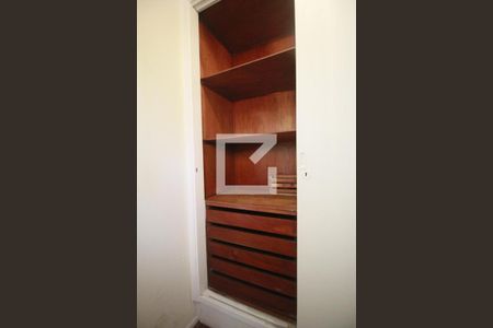 Apartamento para alugar com 104m², 2 quartos e 1 vagaQuarto Lavanderia