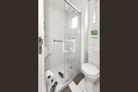 Banheiro de apartamento para alugar com 2 quartos, 56m² em Rio dos Sinos, São Leopoldo