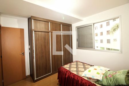 Quarto  de apartamento à venda com 2 quartos, 66m² em Carmo, Belo Horizonte