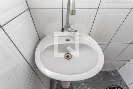 Casa à venda com 370m², 4 quartos e 4 vagas Casa à venda com 370m², 4 quartos e 4 vagasBanheiro de serviço