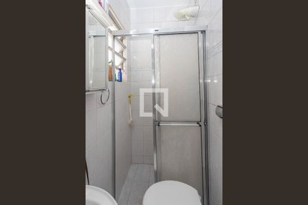 Casa à venda com 370m², 4 quartos e 4 vagas Casa à venda com 370m², 4 quartos e 4 vagasBanheiro da suíte