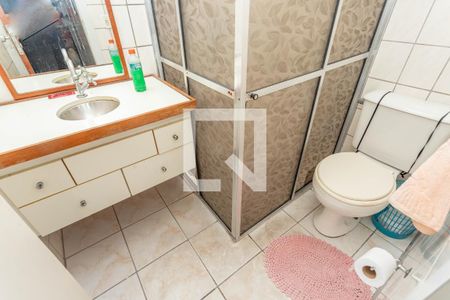 Casa à venda com 370m², 4 quartos e 4 vagas Casa à venda com 370m², 4 quartos e 4 vagasBanheiro social