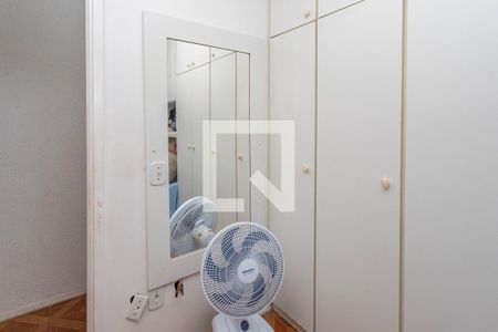 Casa à venda com 370m², 4 quartos e 4 vagas Casa à venda com 370m², 4 quartos e 4 vagasQuarto 3