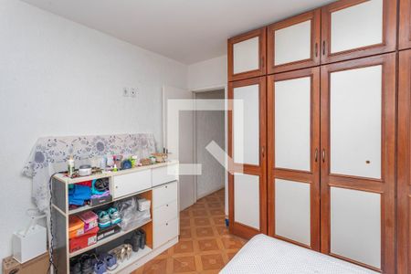 Casa à venda com 370m², 4 quartos e 4 vagas Casa à venda com 370m², 4 quartos e 4 vagasQuarto 1 - suíte