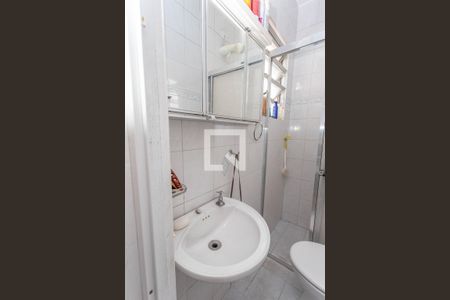 Casa à venda com 370m², 4 quartos e 4 vagas Casa à venda com 370m², 4 quartos e 4 vagasBanheiro da suíte