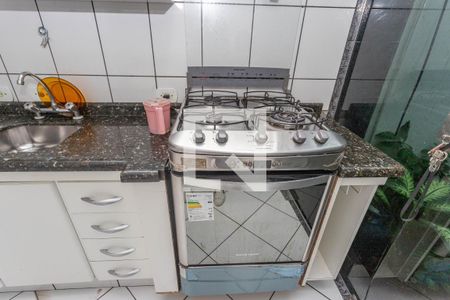 Casa à venda com 370m², 4 quartos e 4 vagas Casa à venda com 370m², 4 quartos e 4 vagasCozinha