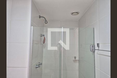 Apartamento para alugar com 66m², 2 quartos e 1 vaga Apartamento para alugar com 66m², 2 quartos e 1 vagaBanheiro