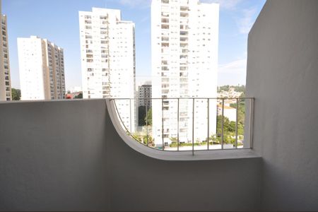 Sacada da Sala de apartamento para alugar com 2 quartos, 59m² em Vila Cachoeira, São Paulo