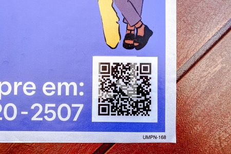 Casa à venda com 192m², 3 quartos e 2 vagasFachada