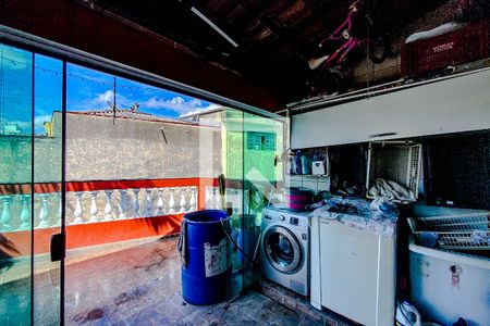 Casa à venda com 192m², 3 quartos e 2 vagasÁrea de Serviço