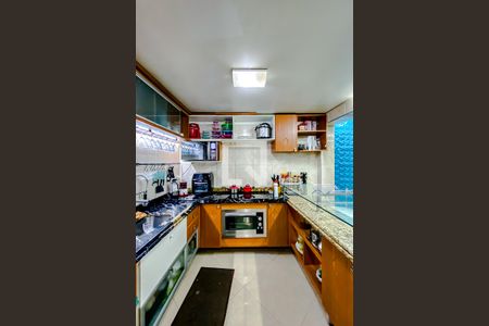 Casa à venda com 192m², 3 quartos e 2 vagasCozinha