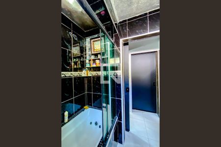 Casa à venda com 192m², 3 quartos e 2 vagasBanheiro da Suíte