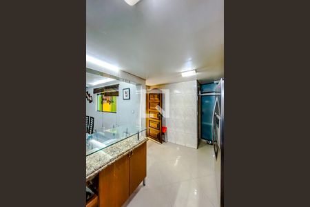 Casa à venda com 192m², 3 quartos e 2 vagasCozinha