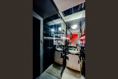 Casa à venda com 192m², 3 quartos e 2 vagasBanheiro da Suíte