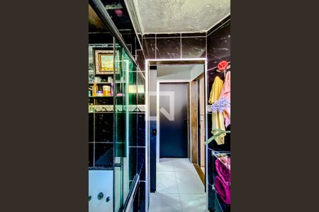 Casa à venda com 192m², 3 quartos e 2 vagasBanheiro da Suíte