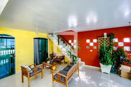 Casa à venda com 192m², 3 quartos e 2 vagasVaranda