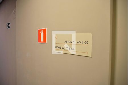 Apartamento à venda com 95m², 3 quartos e 2 vagasCorredor de Acesso