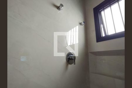 Casa à venda com 160m², 3 quartos e 2 vagas Casa à venda com 160m², 3 quartos e 2 vagasBanheiro