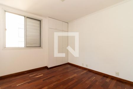 Apartamento para alugar com 98m², 3 quartos e 1 vaga Apartamento para alugar com 98m², 3 quartos e 1 vagaQuarto 2