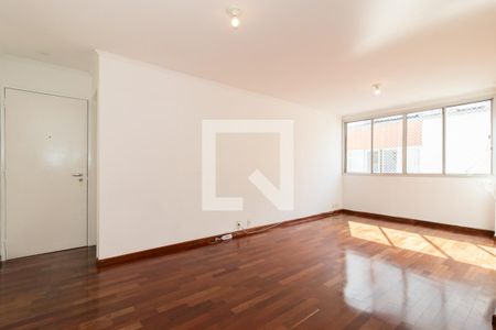 Apartamento para alugar com 98m², 3 quartos e 1 vaga Apartamento para alugar com 98m², 3 quartos e 1 vagaSala