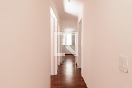 Corredor de apartamento para alugar com 3 quartos, 98m² em Itaim Bibi, São Paulo