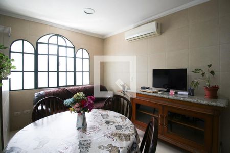 Sala de casa para alugar com 2 quartos, 50m² em Moema, São Paulo