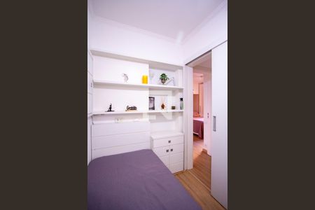 Quarto 2 de apartamento à venda com 3 quartos, 78m² em Icaraí, Niterói