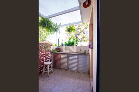 Apartamento à venda com 78m², 3 quartos e 2 vagasÁrea de Serviço