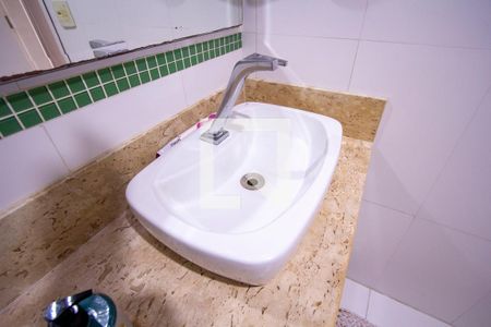 Apartamento à venda com 78m², 3 quartos e 2 vagasBanheiro da Suíte