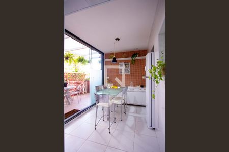 Apartamento à venda com 78m², 3 quartos e 2 vagasCozinha