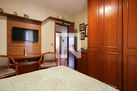 Apartamento à venda com 164m², 4 quartos e 4 vagas Apartamento à venda com 164m², 4 quartos e 4 vagasQuarto 1