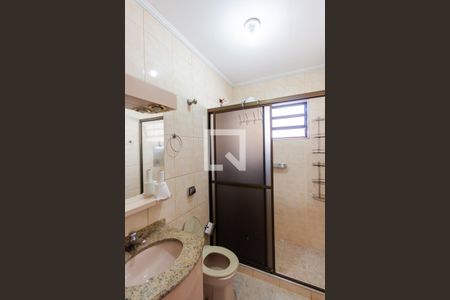 Casa à venda com 260m², 3 quartos e 10 vagasBanheiro da Suíte