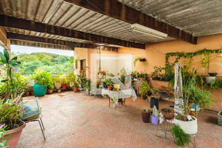 Casa à venda com 210m², 3 quartos e 3 vagasTerraço