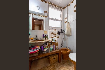 Banheiro de apartamento para alugar com 4 quartos, 150m² em Vila Paris, Belo Horizonte