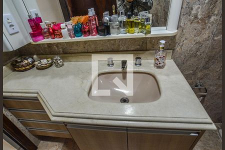 Lavabo de casa à venda com 4 quartos, 240m² em Parque Oratorio, Santo André