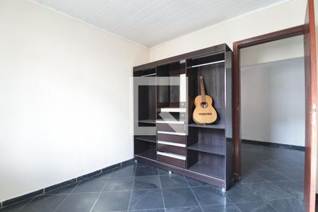 Casa à venda com 220m², 3 quartos e sem vagaQuarto